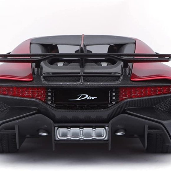 Bugatti Divo 1:18 Special Edition Diecast Model Car by Maisto (New) - Picture 9 of 11